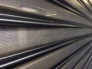 ابواب مثقبة